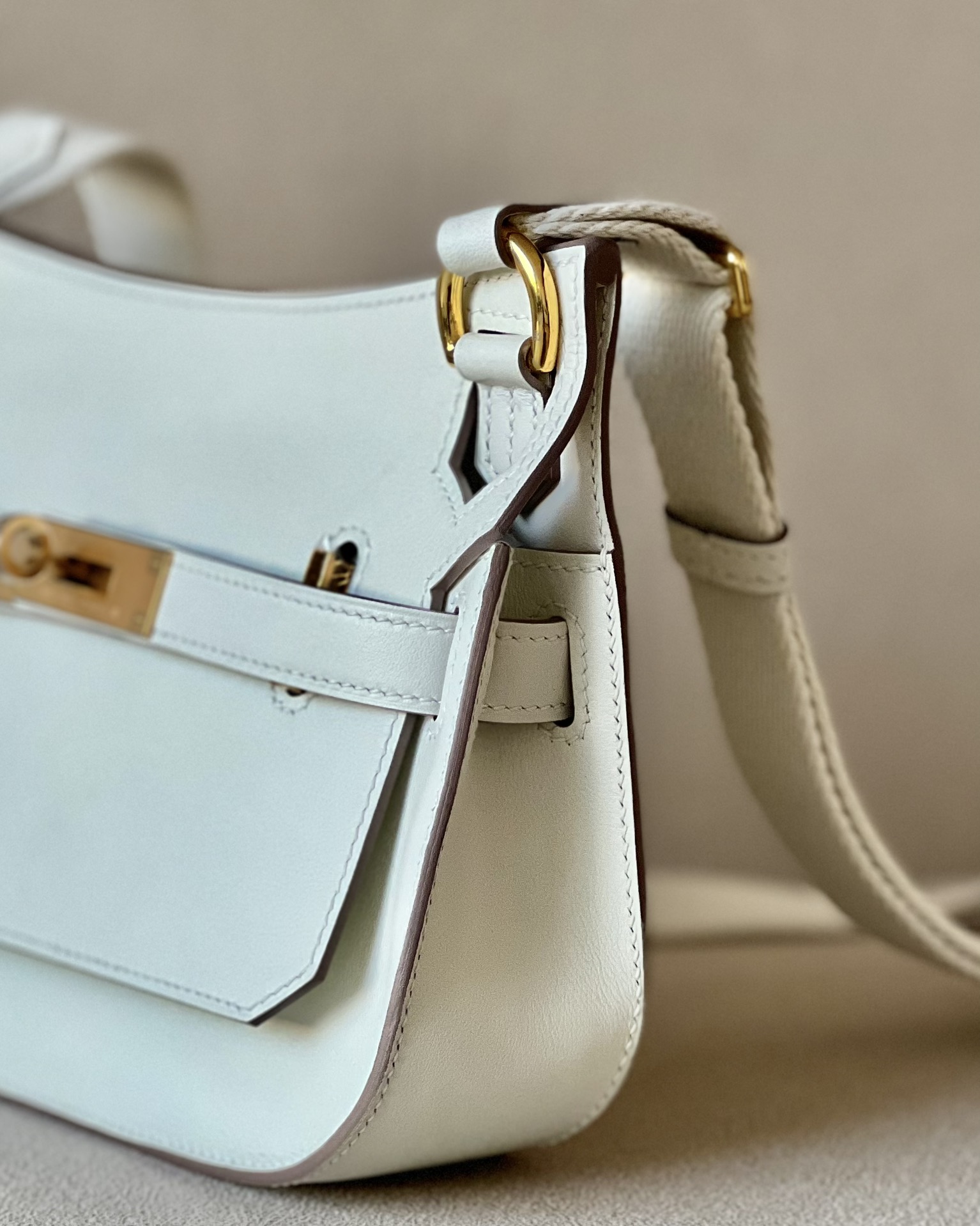 Hermes Jypsiere Mini Shoulder Bag In White Swift Leather